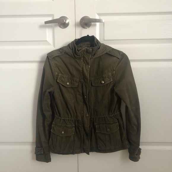 Aritzia army green fall jacket - Picture 1 of 6